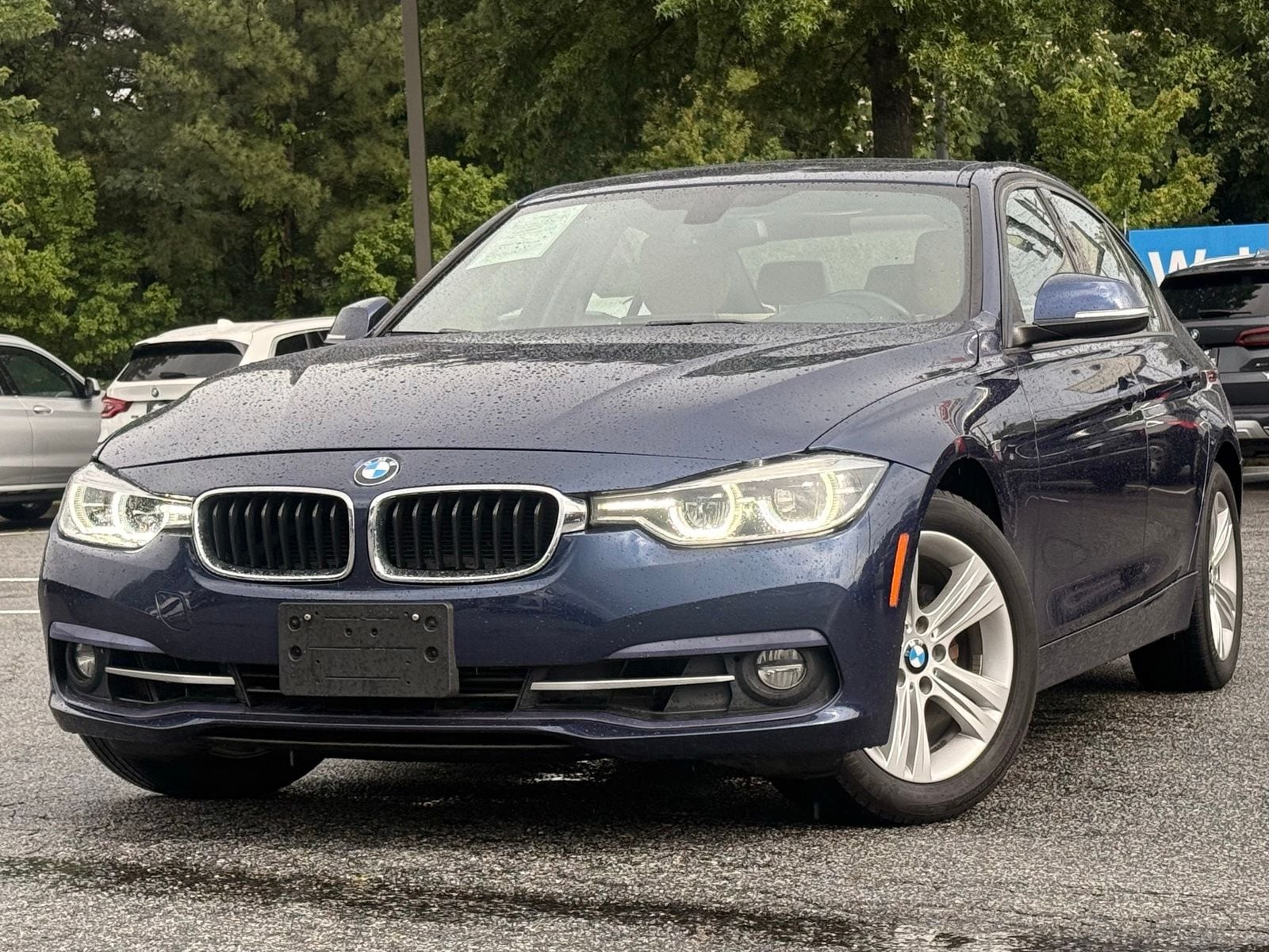 2016 BMW 3 Series 328i Sedan's photo