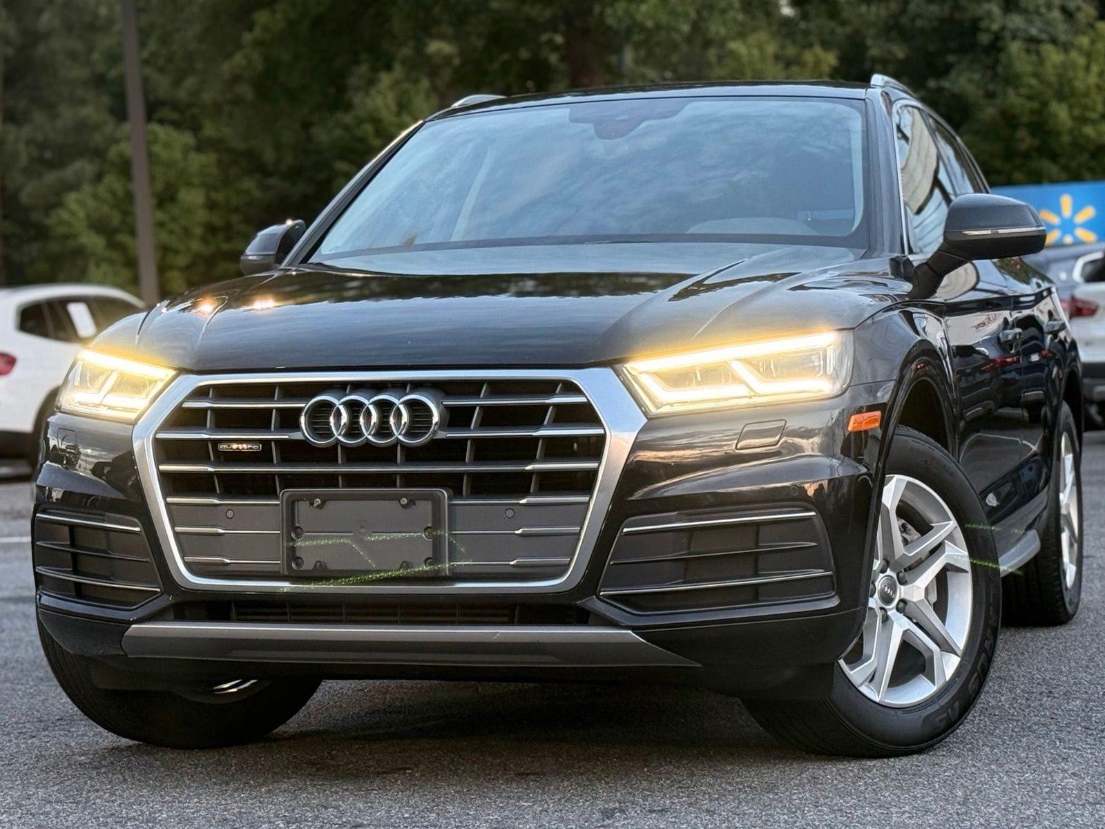 2018 Audi Q5 2.0T quattro S tronic Premium Plus's photo