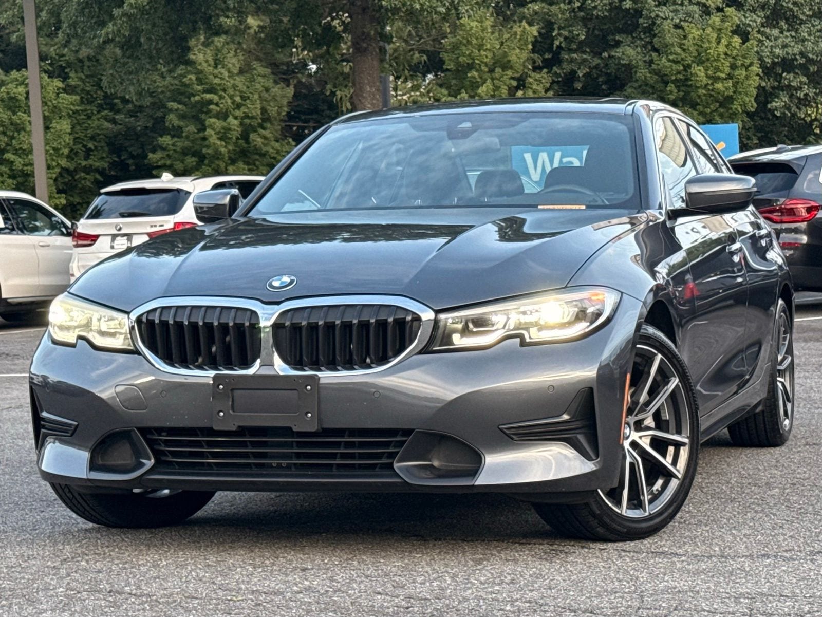 2020 BMW 3 Series 330i xDrive Sedan's photo