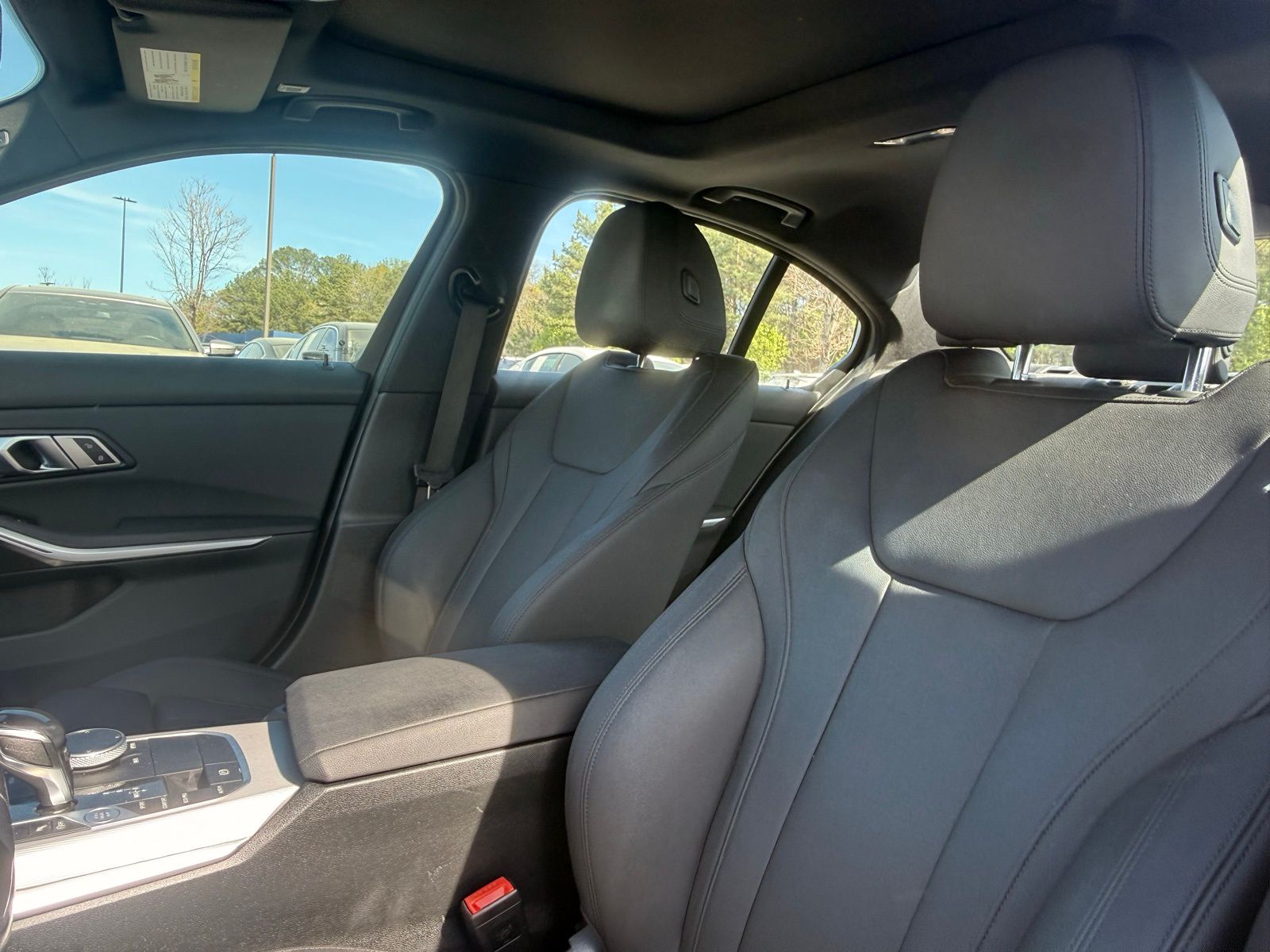 2021 BMW 3 Series 330i - Photo 15