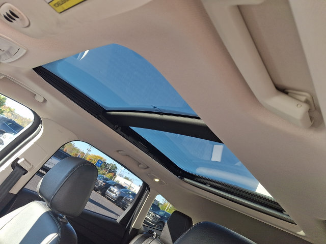 2015 Ford Escape Titanium - Photo 14