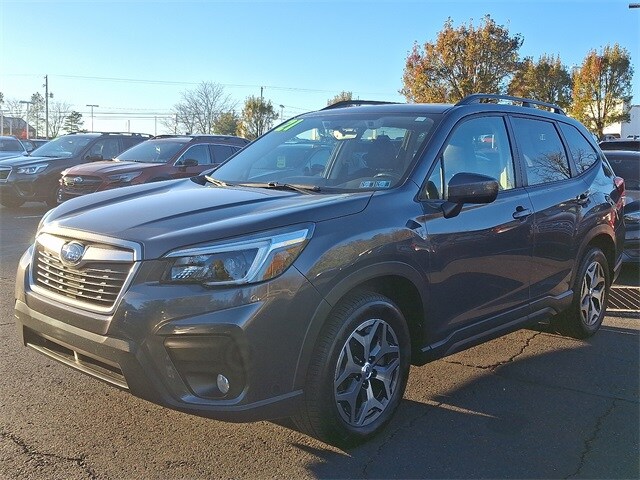 2021 Subaru Forester Premium photo 3