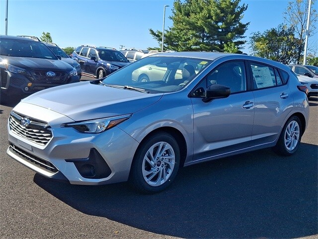 2025 Subaru Impreza Base photo 2
