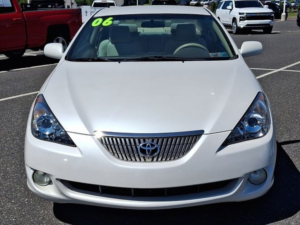 Used 2006 Toyota Camry Solara SE Coupe