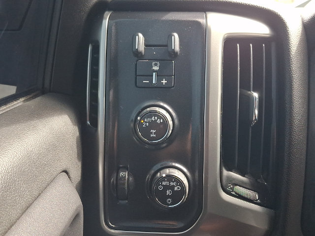 2018 Chevrolet Silverado 1500 LT - Photo 22