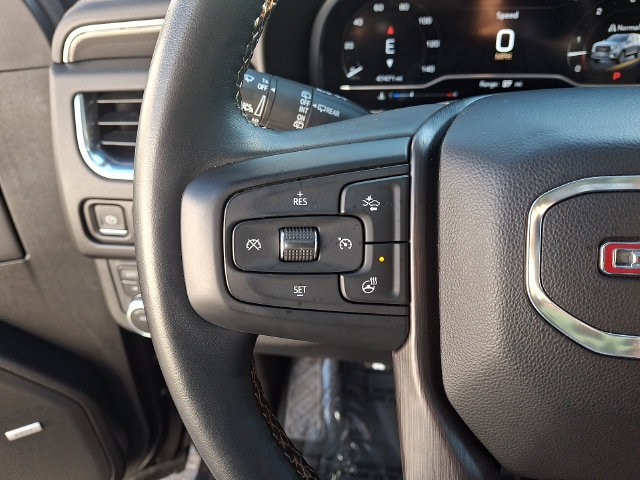 2023 GMC Yukon AT4 - Photo 21