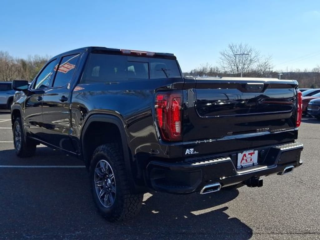 Used 2024 GMC Sierra 1500 AT4 Truck