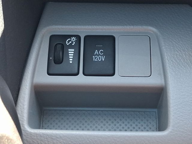 2010 Toyota RAV4 Limited - Photo 22