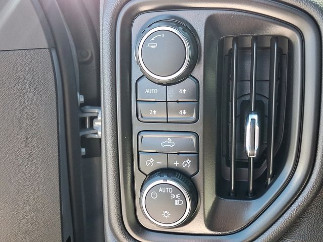 2024 Chevrolet Silverado 1500 Custom - Photo 25