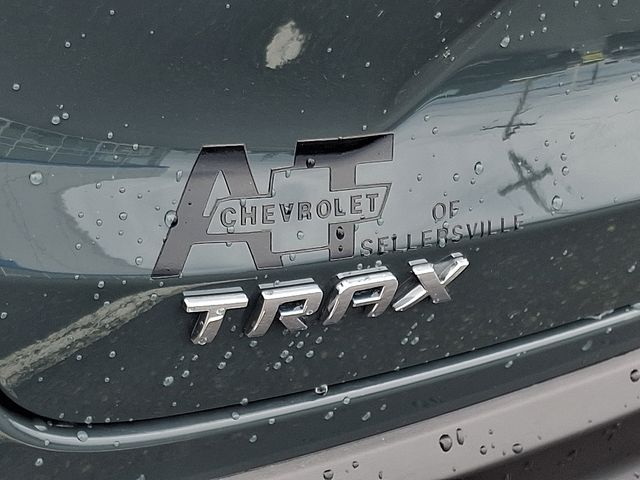 2025 Chevrolet Trax LS - Photo 28