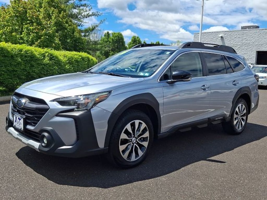 Used 2024 Subaru Outback Limited XT SUV