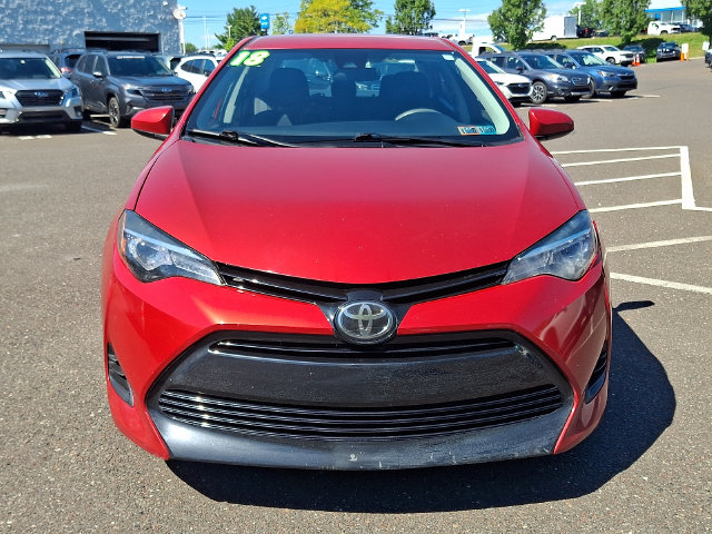 Used 2018 Toyota Corolla LE with VIN 5YFBURHE8JP749993 for sale in Sellersville, PA