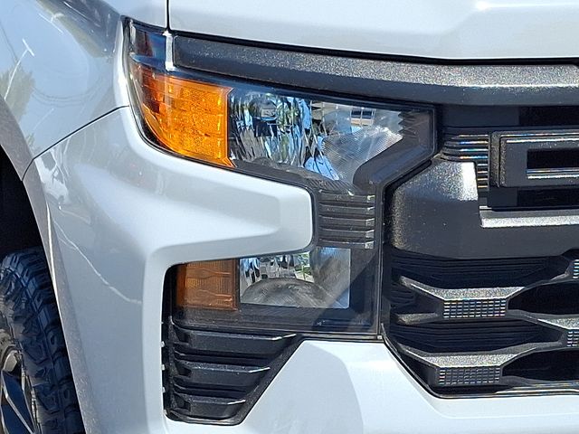 2024 Chevrolet Silverado 1500 Custom - Photo 9