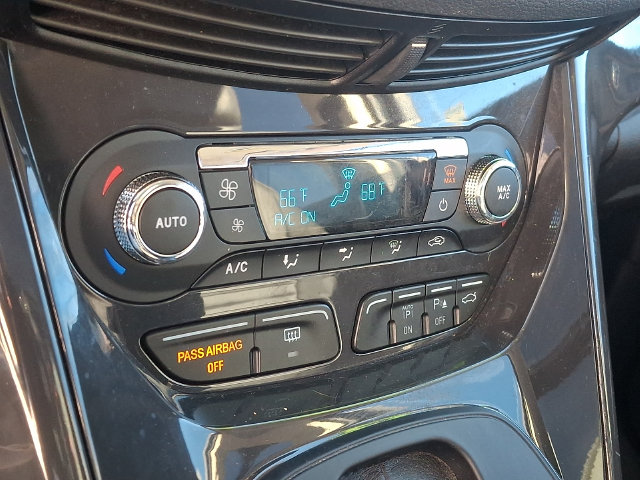 2015 Ford Escape Titanium - Photo 16