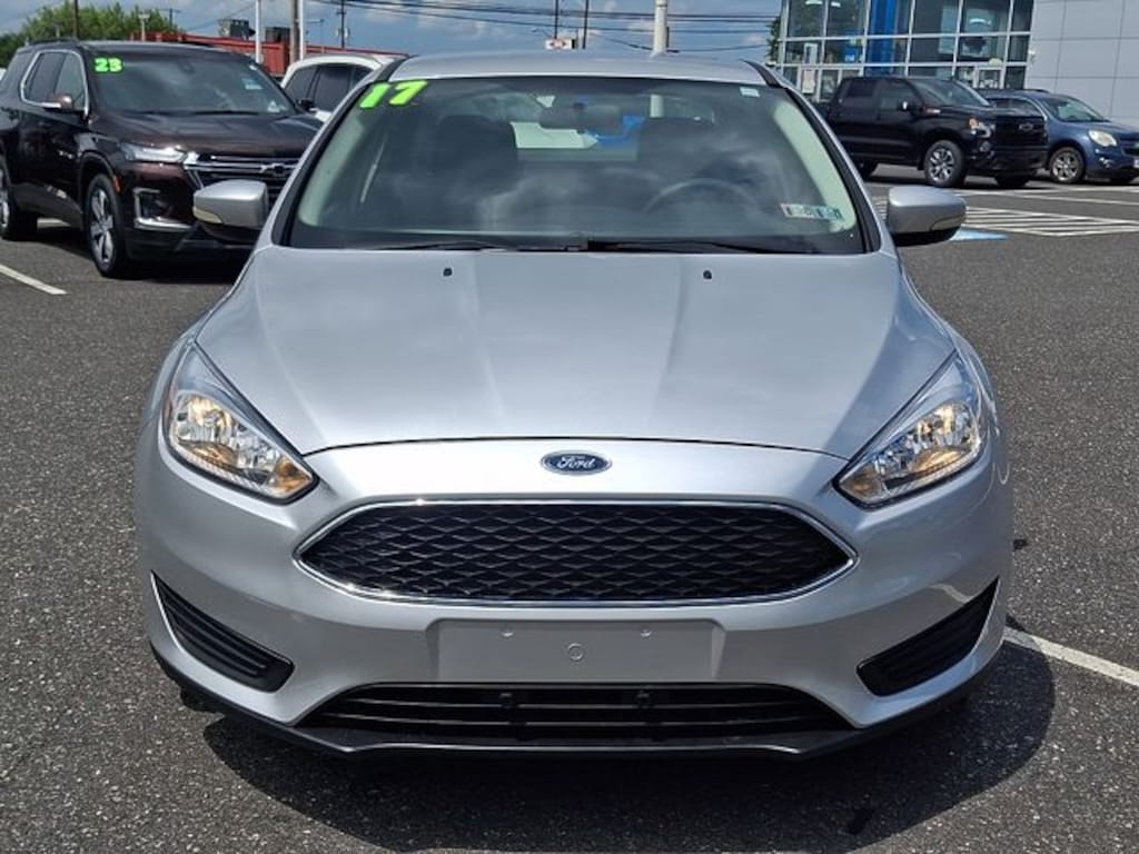 Used 2017 Ford Focus SE Sedan