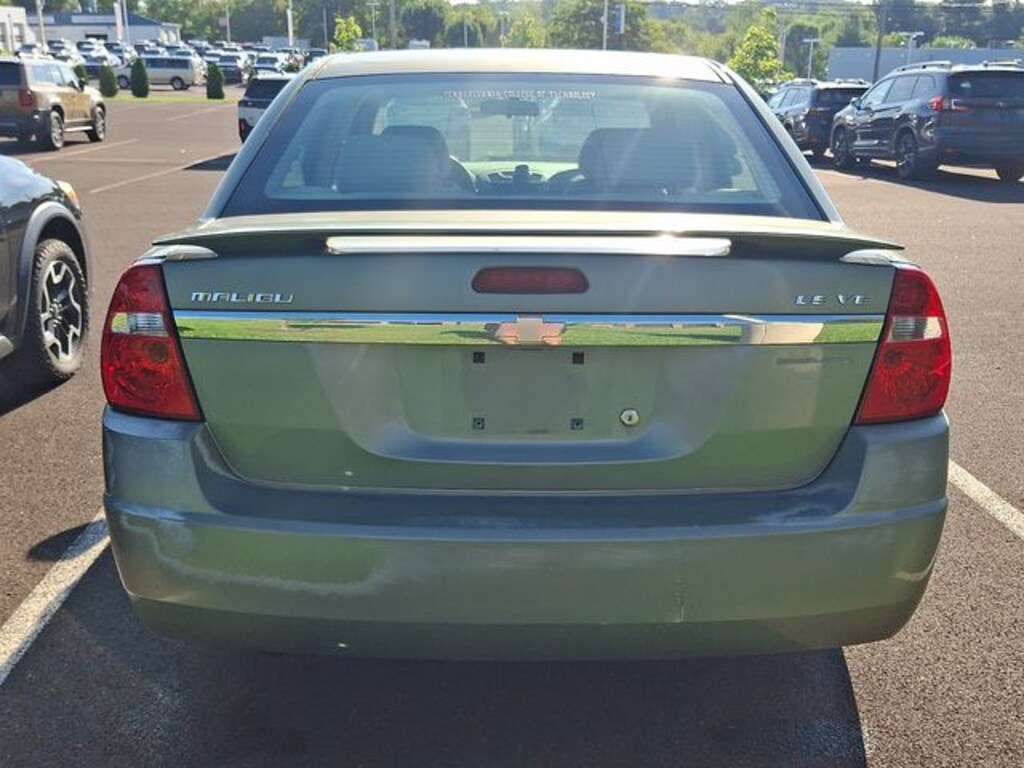 Used 2005 Chevrolet Malibu LS Sedan