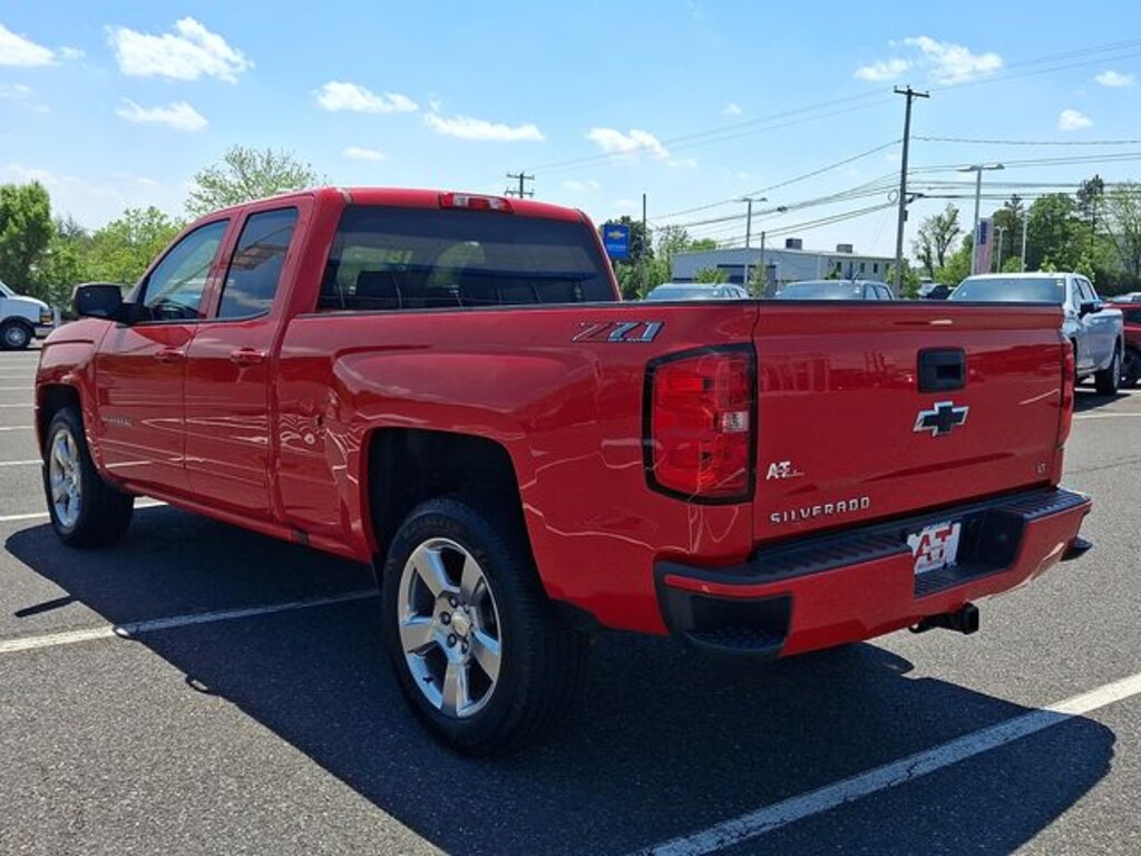 Used 2018 Chevrolet Silverado 1500 LT LT2 Truck