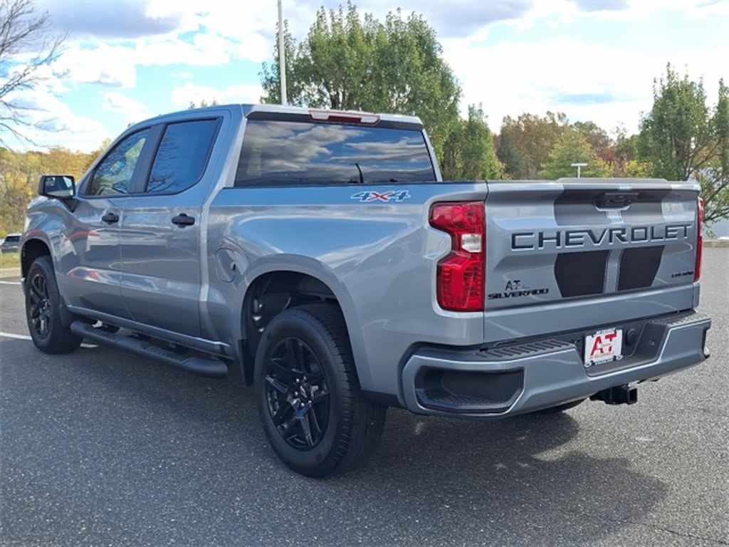 Used 2025 Chevrolet Silverado 1500 Custom Truck