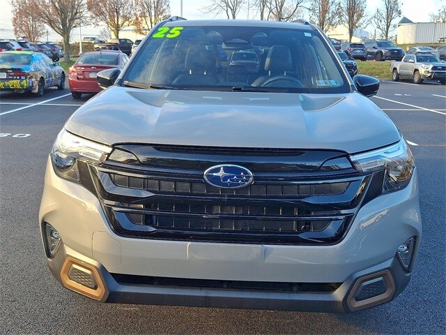 2025 Subaru Forester Sport photo 2