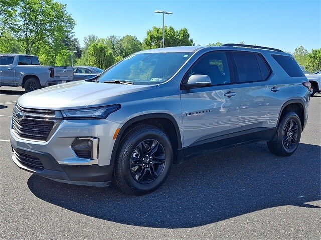 2023 Chevrolet Traverse Cloth photo 3