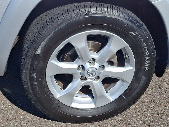 2010 Toyota RAV4 Limited - Photo 8