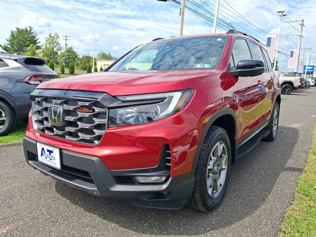 Used 2023 Honda Passport TrailSport SUV