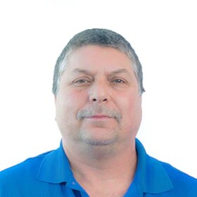 Staff member Cliff Moser from ID_46f91ee9ce13