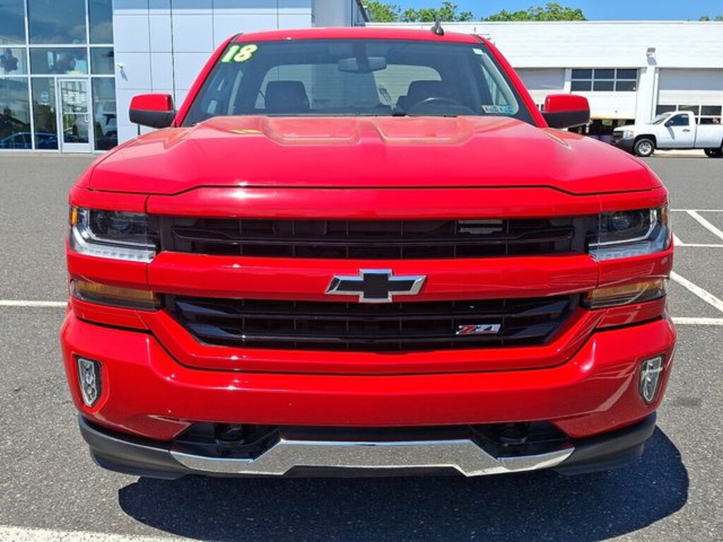 Used 2018 Chevrolet Silverado 1500 LT LT2 Truck