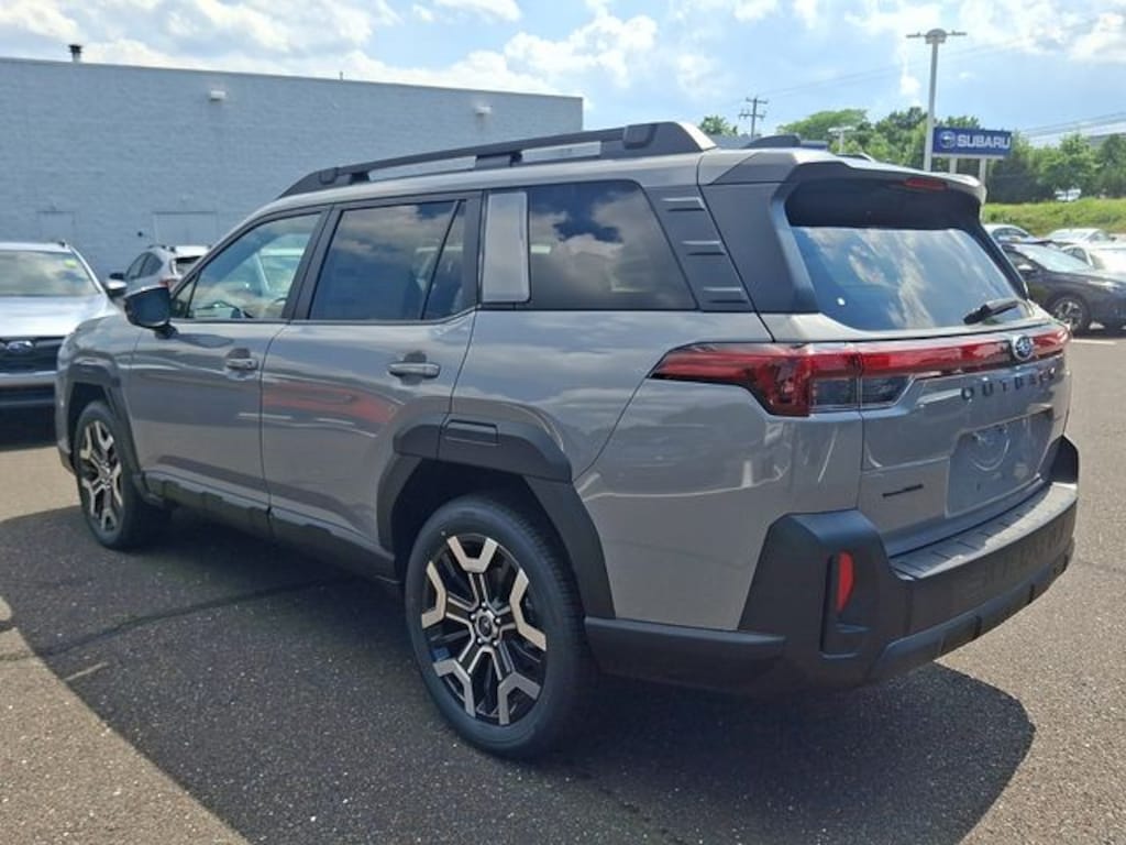 New 2026 Subaru Outback Touring XT SUV