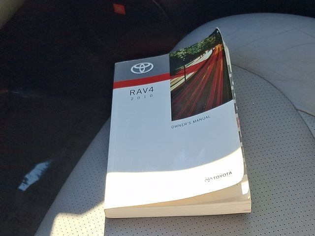 2010 Toyota RAV4 Limited - Photo 27