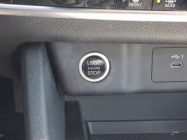 2022 Nissan Rogue SV - Photo 23