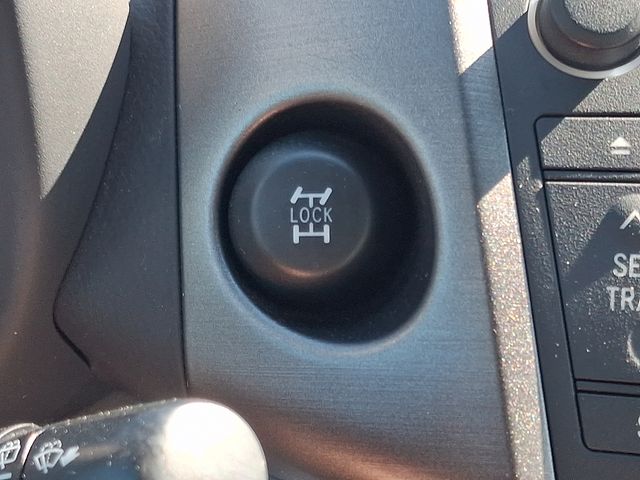 2010 Toyota RAV4 Limited - Photo 23