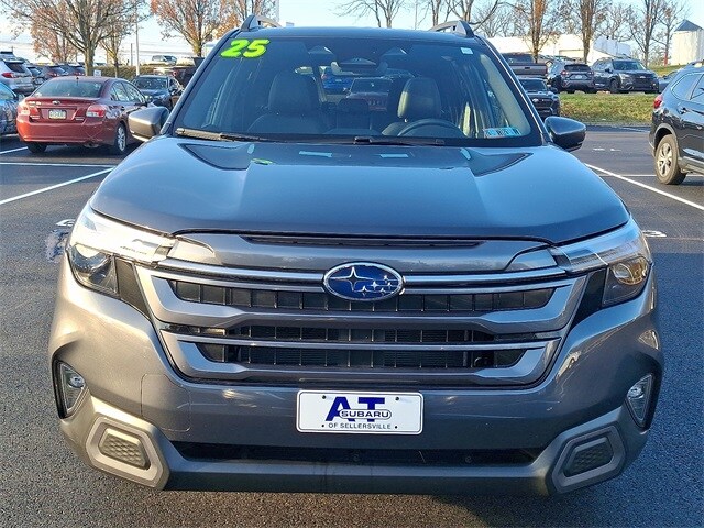 2025 Subaru Forester Limited photo 2