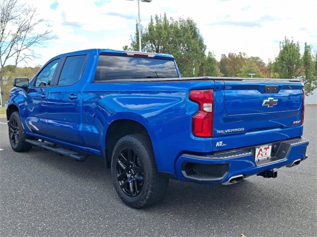 Used 2023 Chevrolet Silverado 1500 RST 4D Crew Cab Truck