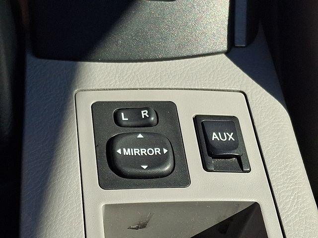 2010 Toyota RAV4 Limited - Photo 25