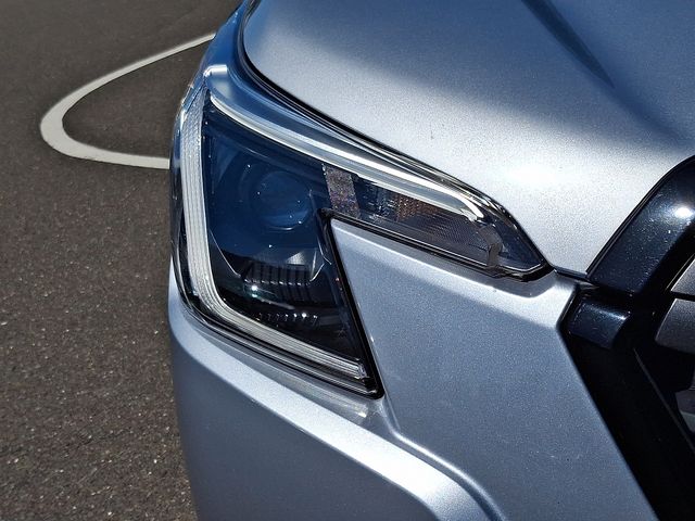 2022 Subaru Forester Limited - Photo 9