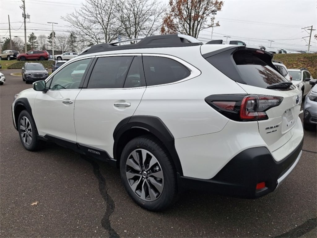 New 2025 Subaru Outback Touring XT SUV