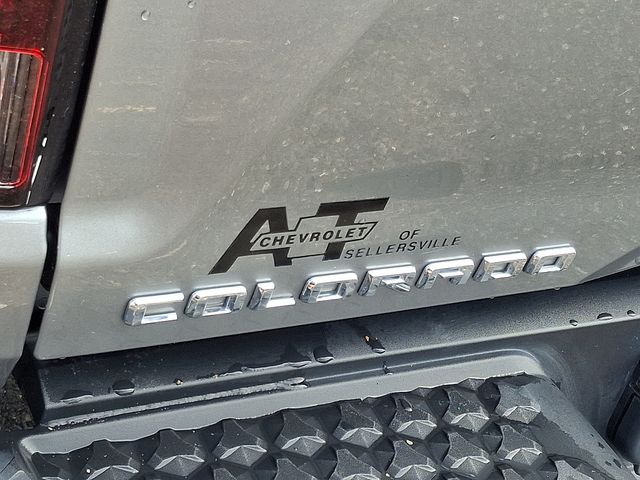 2025 Chevrolet Colorado Z71 - Photo 29