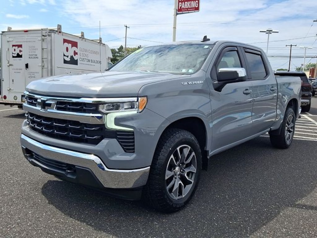 Used 2024 Chevrolet Silverado 1500 LT Truck