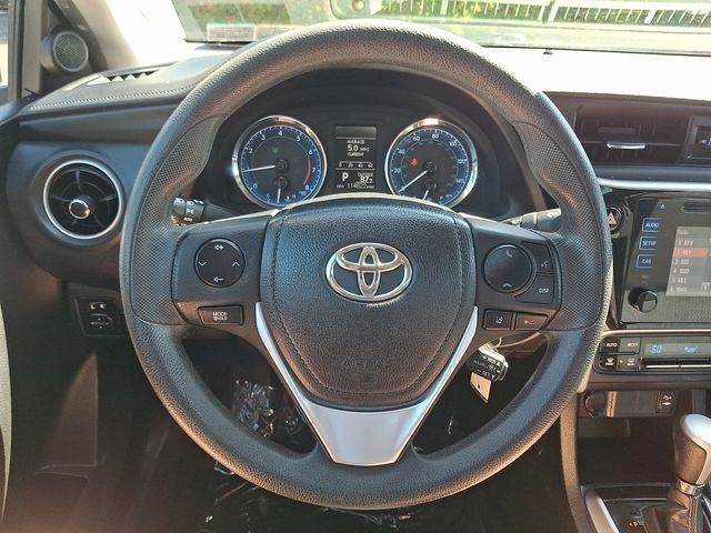 2018 Toyota Corolla LE - Photo 18