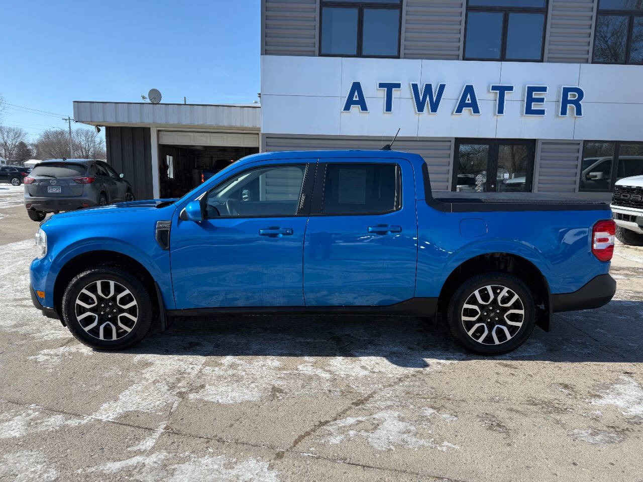 Used 2022 Ford Maverick Lariat with VIN 3FTTW8F94NRA61584 for sale in Atwater, Minnesota