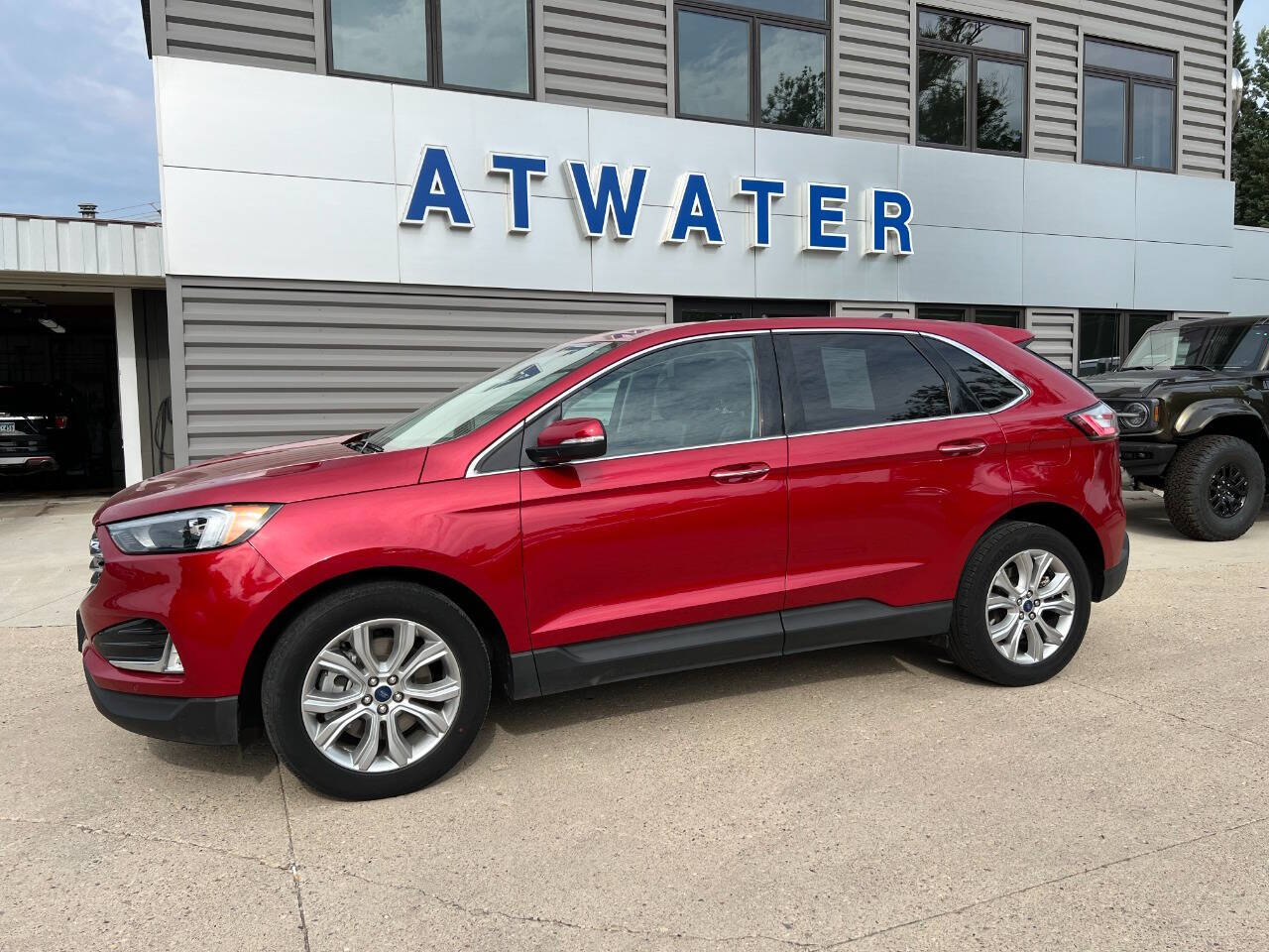 2022 Ford Edge