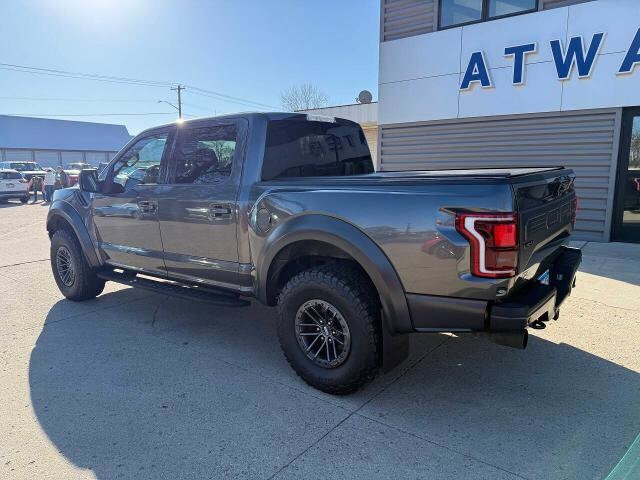 2019 Ford F-150 Raptor photo 4