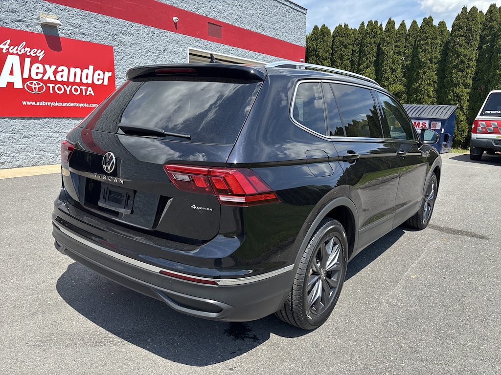 Used 2022 Volkswagen Tiguan 2.0T SE SUV