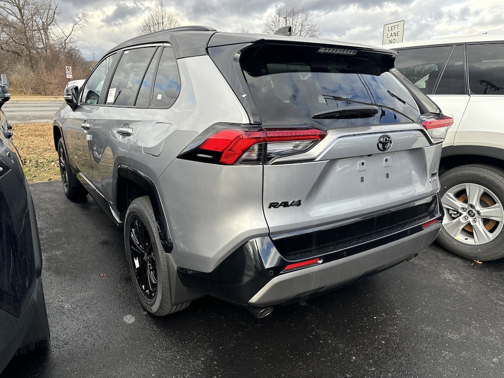 New 2025 Toyota RAV4 Hybrid XSE SUV
