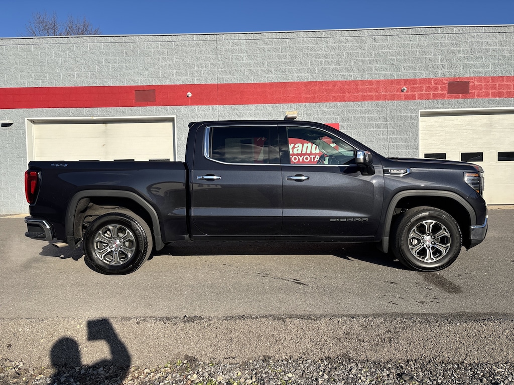 Used 2025 GMC Sierra 1500 SLT Truck Crew Cab