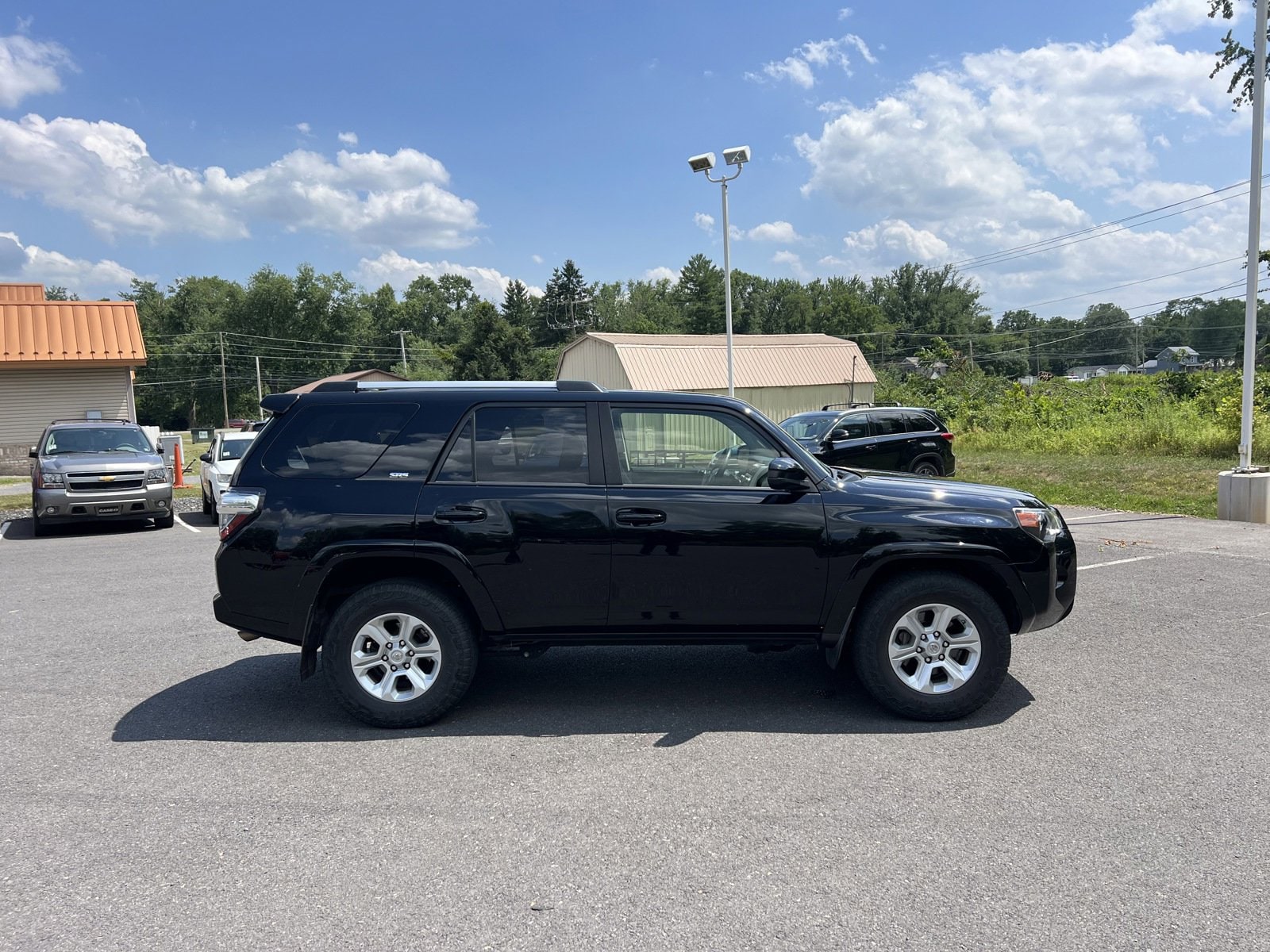 Used 2019 Toyota 4Runner SR5 with VIN JTEZU5JR8K5198267 for sale in Selinsgrove, PA