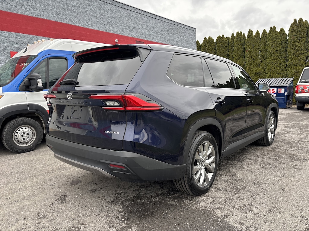 Used 2024 Toyota Grand Highlander Limited SUV