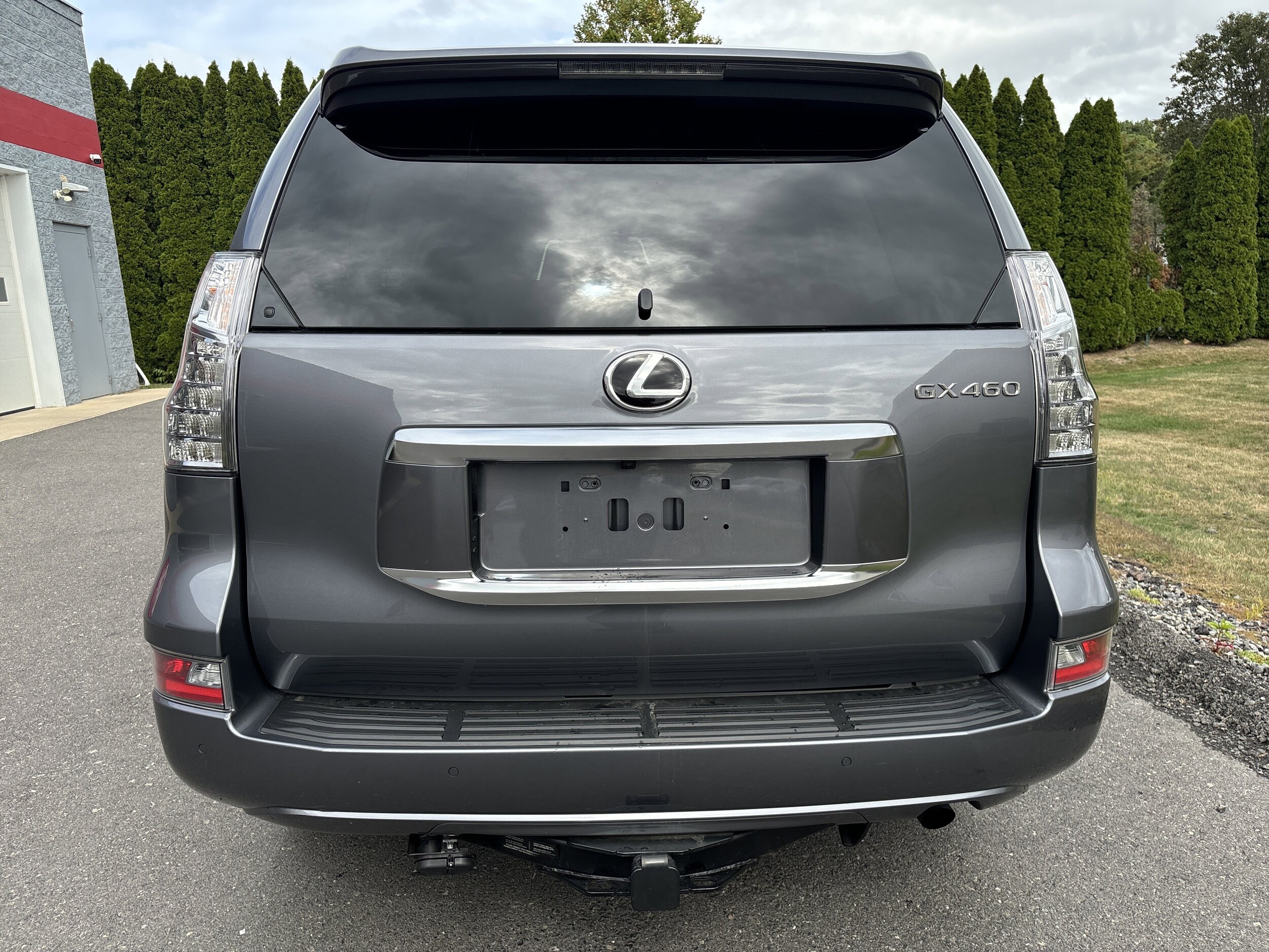 2022 Lexus GX 460 Premium photo 2