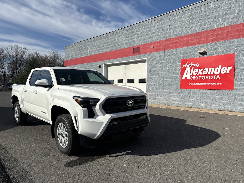 New 2025 Toyota Tacoma SR5 Truck Double Cab